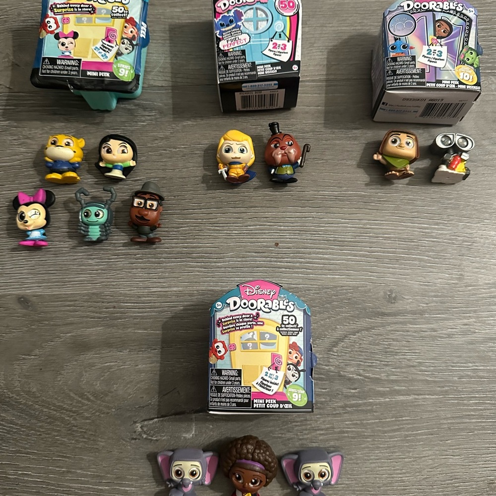 Disney Doorables Series 9/10 Figures Set